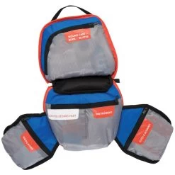 Adventure Medical Mountain Backpacker Medical Kit -Wilderness Adventure adventure medical mountain backpacker medical kit 3