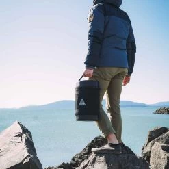 Ignik Outdoors Gas Growler Deluxe - Black Edition -Wilderness Adventure ignik gas growler deluxe black edition 3